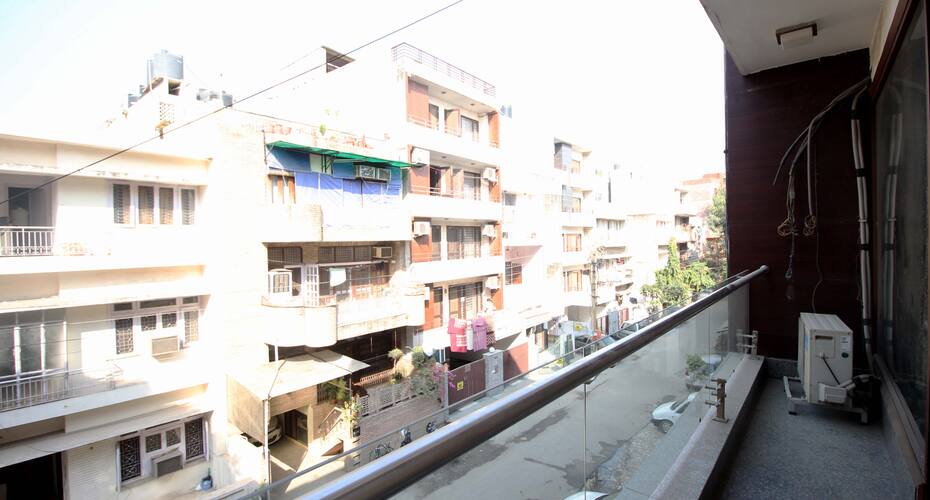 TG Stays South Extension I, New Delhi 5